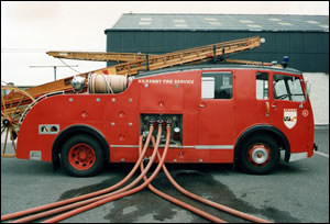 El camión de bomberos Denis Pump Escape (PE)