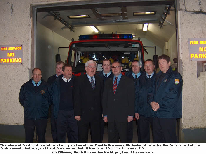 Ministras Bat O Keefe lankosi Frešfordo gaisrinėje